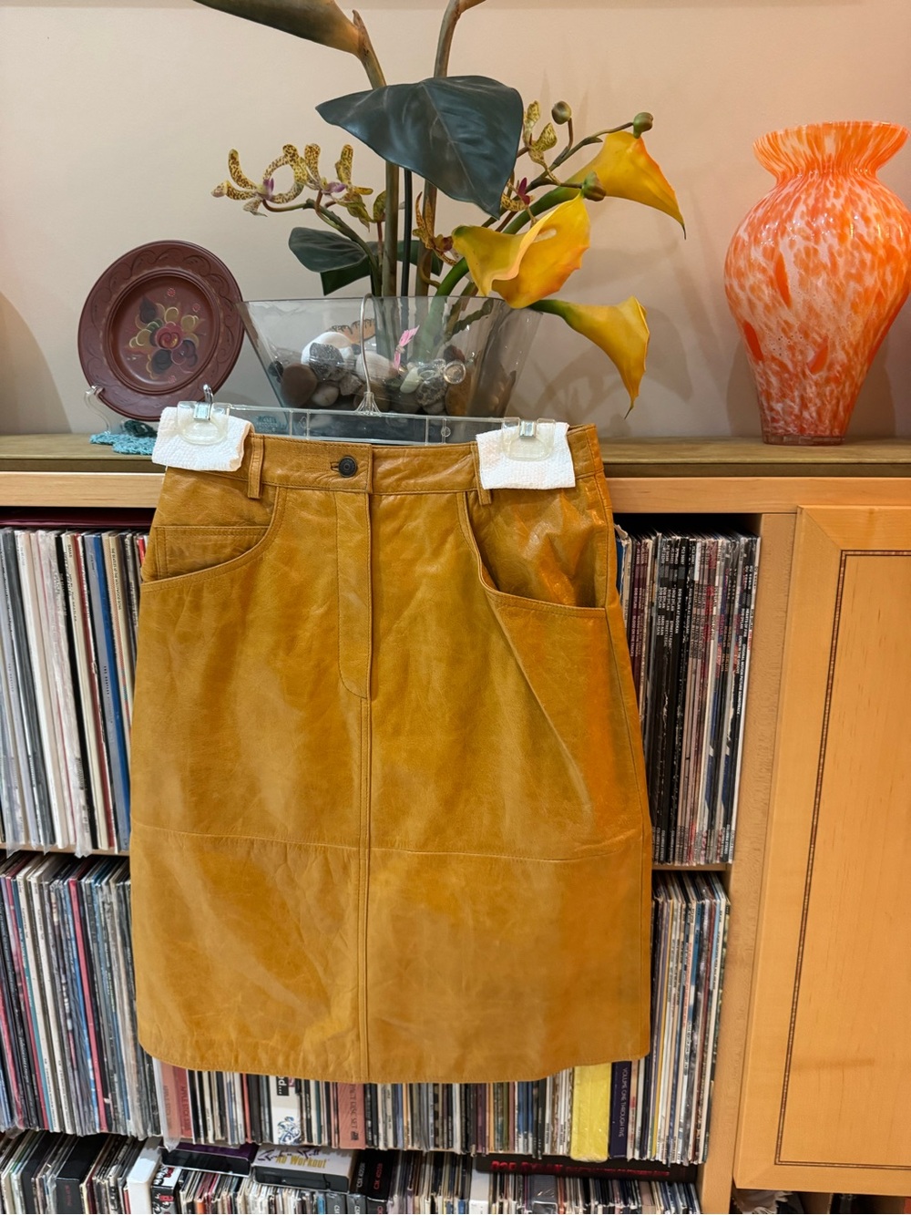 PRICE DROP: MAXIMA WILSON’S LEATHER EXPERTS Golden/Tan lined,Leather skirt, 6
